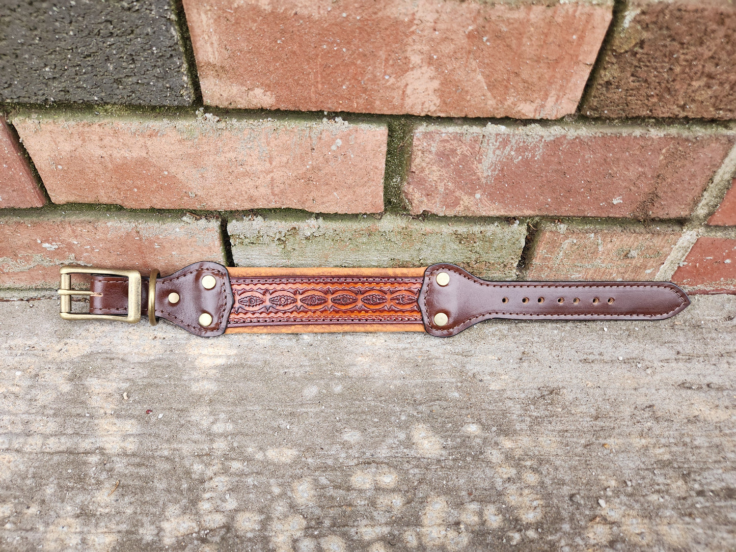 Brown Geometric Collar