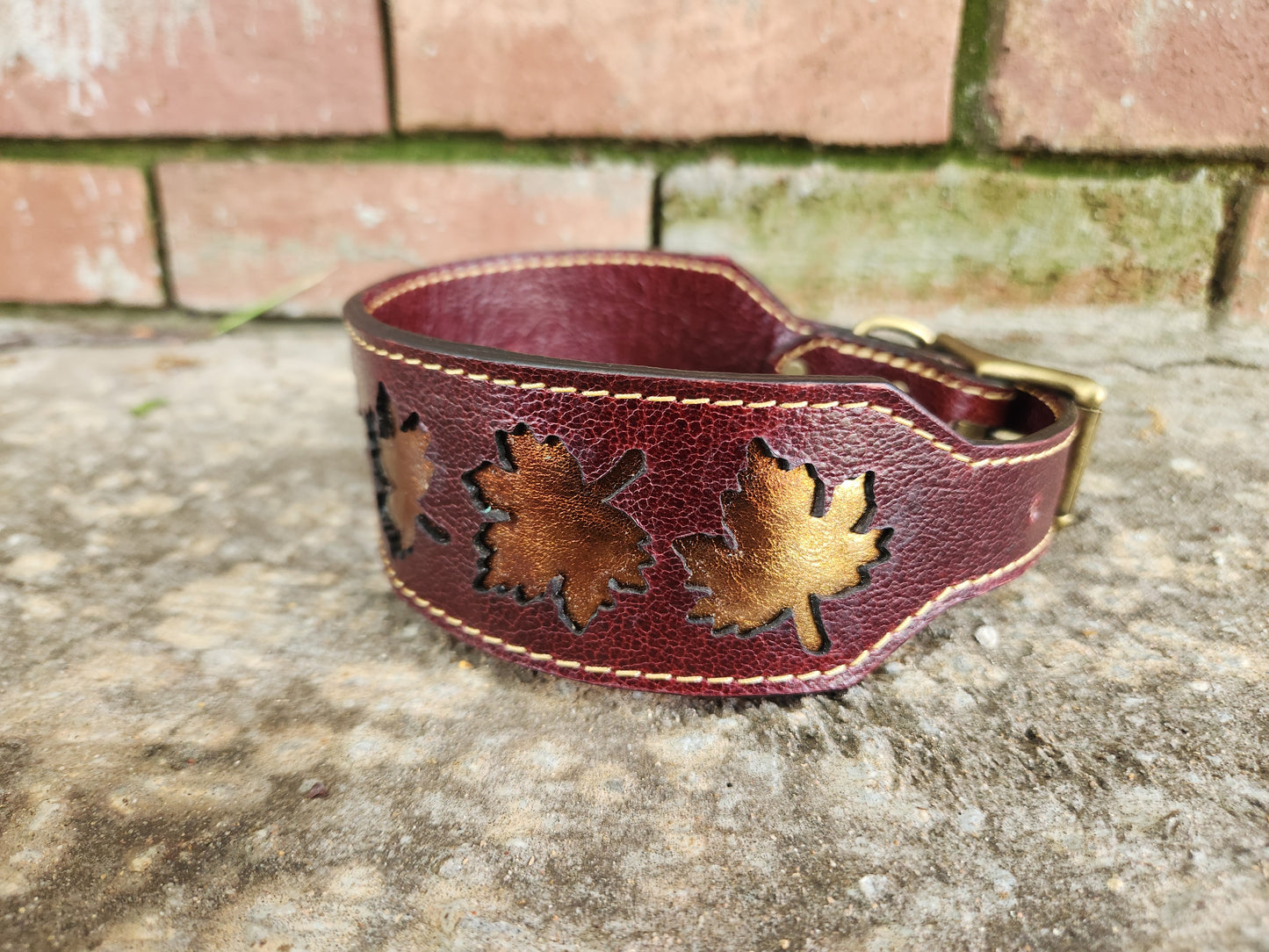 Custom Autumn Leaf Collar
