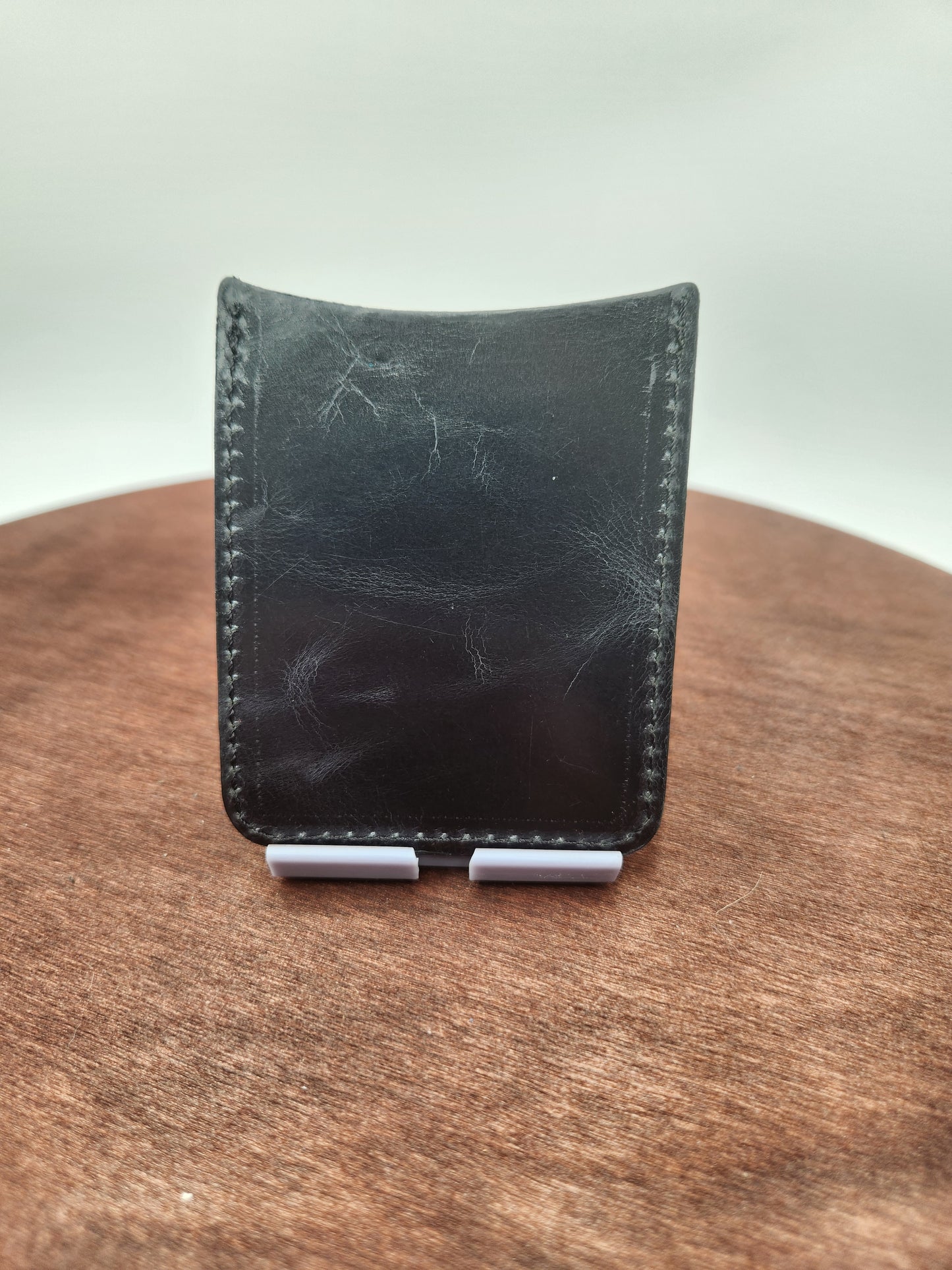 Vertical Leather Card Wallet – Black Distressed Leather