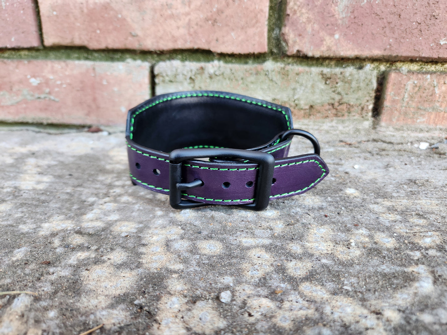 Purple and Green Leaf Collar
