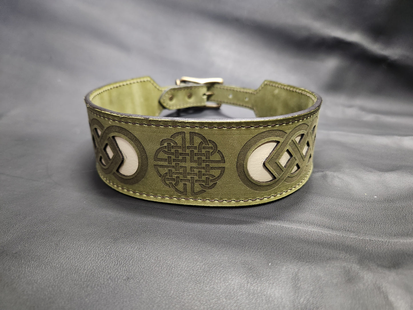 Green Celtic Collar