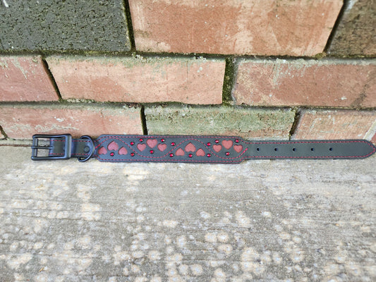 10.5-14.5in Hearts Collar