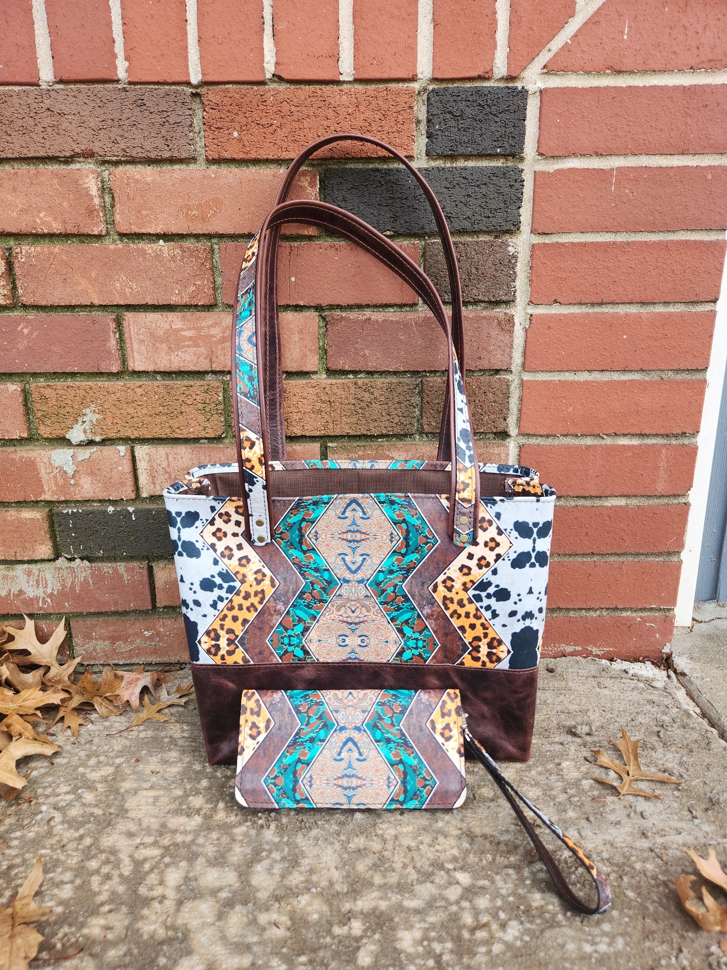 Matching Tote and Clutch