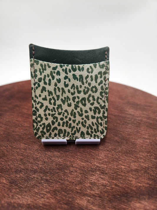 Vertical Leather Card Wallet – Dark Green & Green Leopard Print